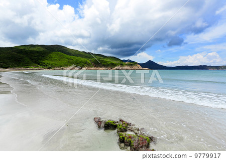 Beautiful beach on island Beautiful beach on island 9779917