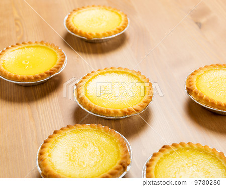 Egg tart 9780280