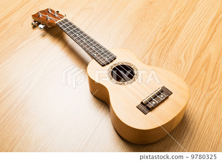Ukulele 9780325