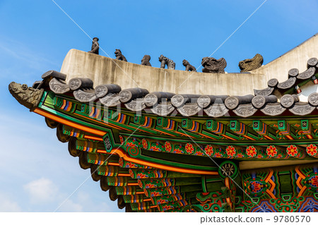 Traditional korean architecture roof eaves Traditional korean architecture roof eaves 9780570