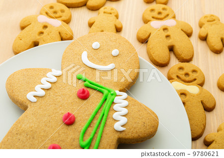Group of gingerbread cookies 9780621
