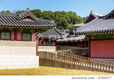 Korean traditional architecture Korean traditional architecture 9780877