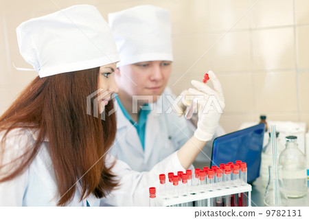 scientific workers 9782131