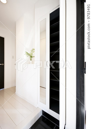 新建的公寓形象 9783491