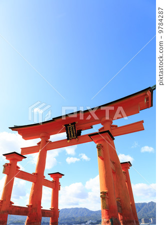 Aki's Miyajima Itsukushima Shrine 9784287