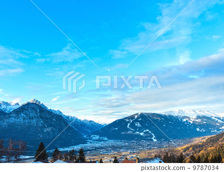 Winter mountain village (Austria). 9787034