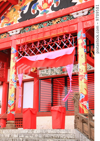 October Okinawa Shuri Castle Masters Degree Column / Book Ceremony October Okinawa Shuri Castle Masters Degree Column / Book Ceremony 9789581