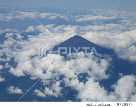 Mt. Fuji above the clouds 9789874