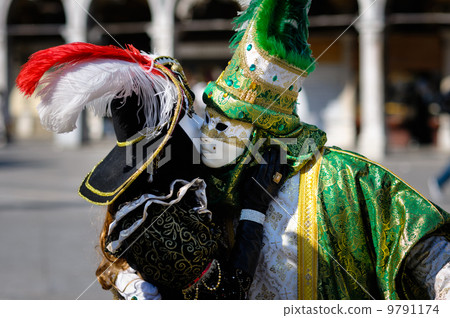 Venetian carnival costumes 9791174
