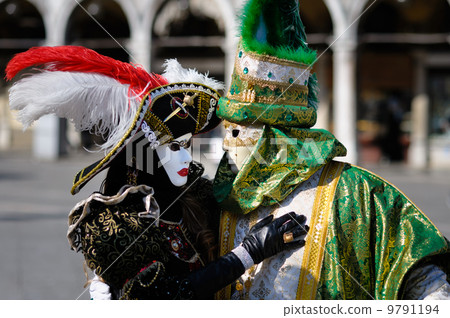 Venetian carnival costumes 9791194
