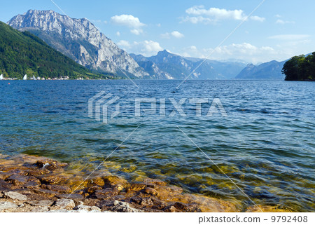 Traunsee summer lake (Austria). 9792408