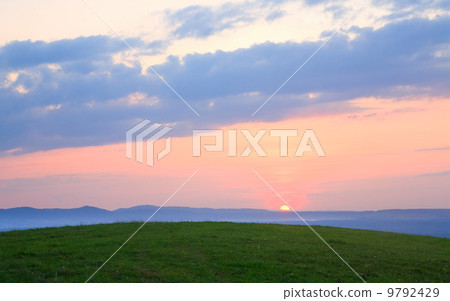 Sunset countryside landscape 9792429