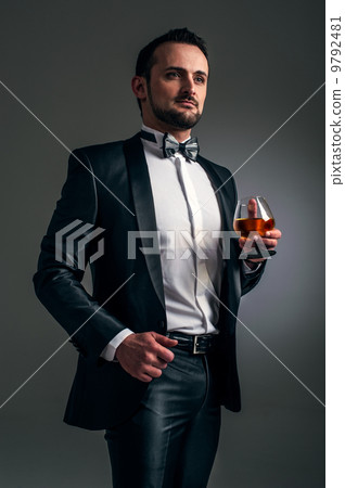 Cool gangster 9792481