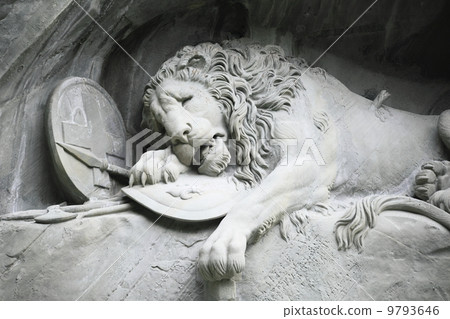 Lucerne dying lion monument Lucerne dying lion monument 9793646