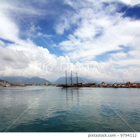 bay with boats and yachts in Alanya 9794112