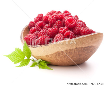raspberries in wooden bowl 9794230