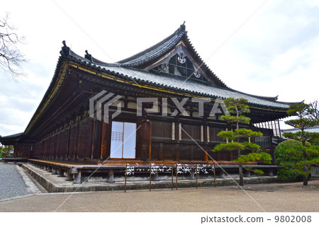 Sanjusangen-do（Renka Owon）的“Hondo”（京都市東山區Sanjusangendo Rikocho） 9802008