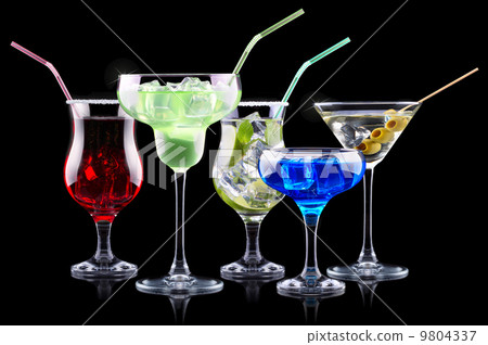 alcohol cocktail set  9804337