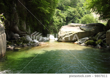 Ojirakawa Valley Ojirakawa Valley 9807811