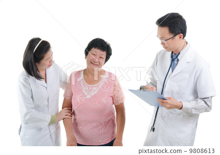asian senior female medical checkup with doctors ,south east asi asian senior female medical checkup with doctors ,south east asi 9808613