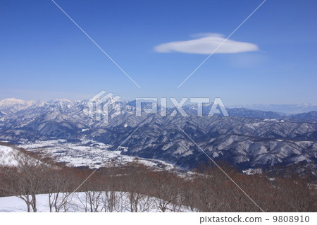 winter mountain 9808910