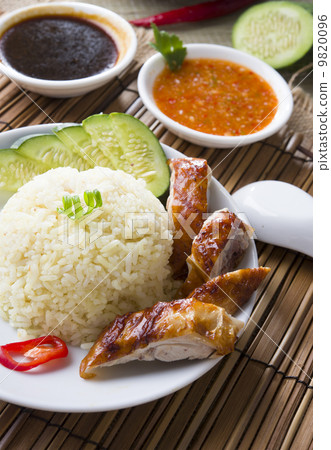 singapore chicken rice , traditional singaporean food with items 9820096