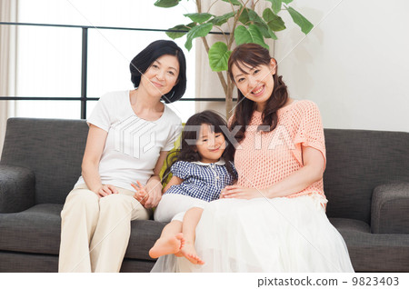 Three generations family Three generations family 9823403