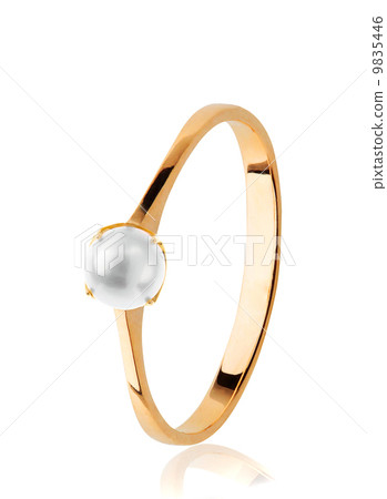 Golden Wedding Ring with pearl 9835446