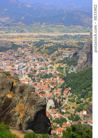 Greek cityscape of Kalambaka 9835902