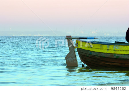 helm boat water horizon helm boat water horizon 9845262