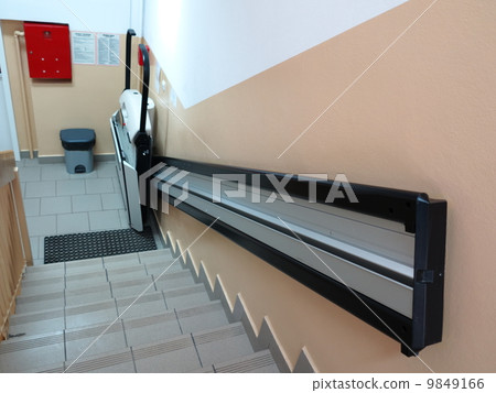 handicap elevator, lift for invalid wheelchair 9849166