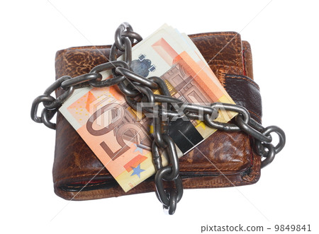 End of personal spending. Wallet euro banknote in chain End of personal spending. Wallet euro banknote in chain 9849841