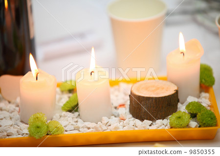 Romantic atmosphere with candle Romantic atmosphere with candle 9850355