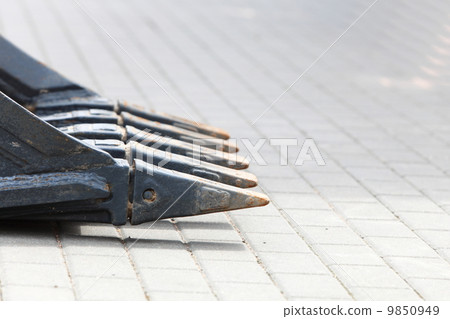 Digger excavator bulldozer shovel 9850949