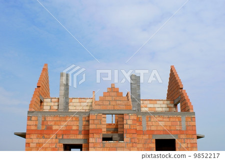 construction of a home building. 9852217