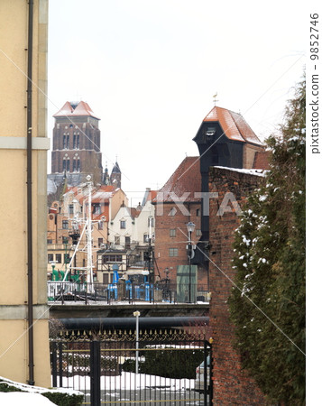 Old town of Gdansk and the Crane 9852746