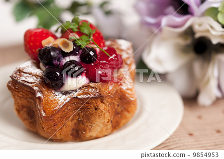 Berry Danish Berry Danish 9854953