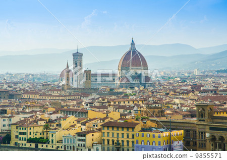 View of florence during the day 9855571