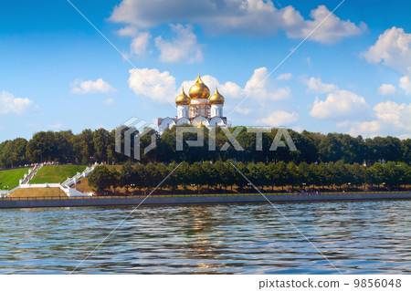 Assumption Cathedral in Yaroslavl 9856048