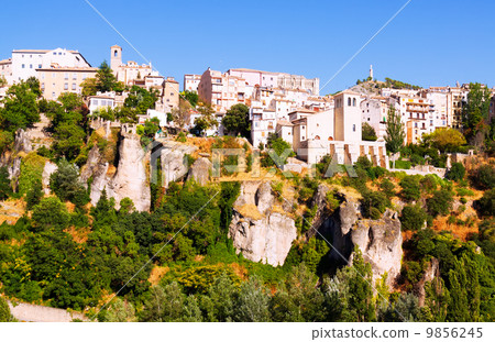 General view of Cuenca. Castilla-La Mancha 9856245