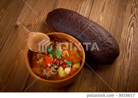 Eintopf -Traditional german cuisine dish. 9858657