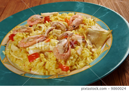 Spanish Paella de Marisco 9860024