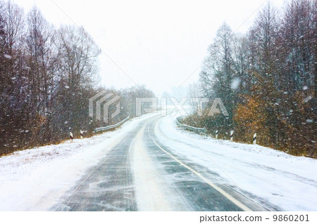 Snowy Land Road Snowy Land Road 9860201