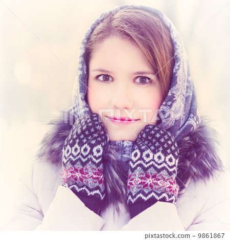 woman in winter park woman in winter park 9861867
