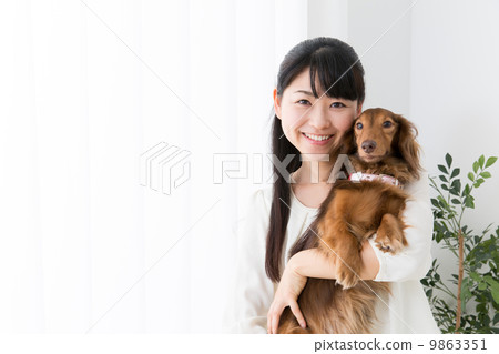 Pets and ladies Pets and ladies 9863351