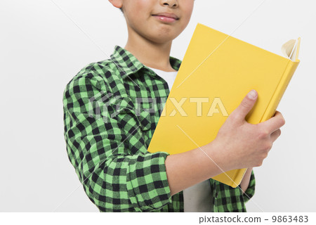 Elementary school student Elementary school student 9863483