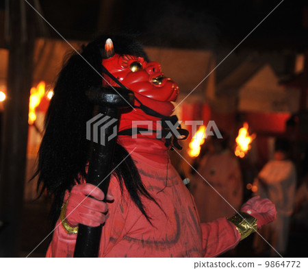 The red demon of Kyoto Yoshida Shrine 9864772