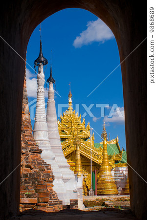 卡庫遺體 9868689