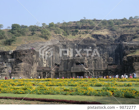 Ellora Cave, Ellora Cave Temple Foreground 9872277