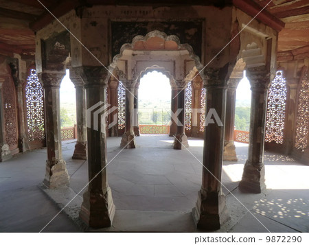 阿格拉城堡，阿格拉城堡內的塔 9872290